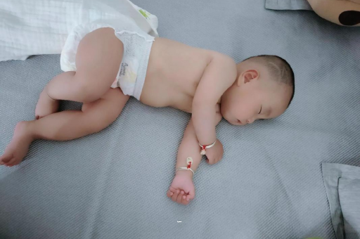 汝州三岁宝宝干呕